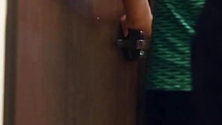 日本厨房伦奷人妻HD约炮就要找熟女！玩的开【看简介同城免费约炮】
